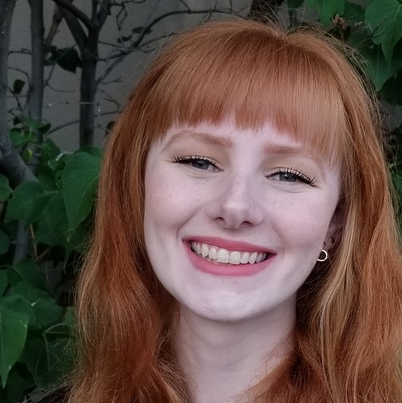 Meet your Posher, Sierra - Picture 1 of 1